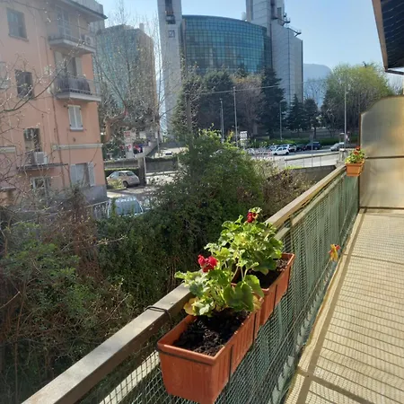 Meridian House 公寓 莱科